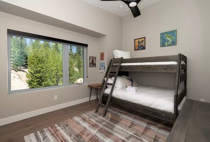 Steps to Slopes & Trails Winter Park Retreat - Winter Park, Colorado