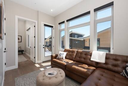 Steps to Slopes & Trails Winter Park Retreat - Winter Park, Colorado