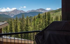 Steps to Slopes & Trails Winter Park Retreat - Winter Park, Colorado