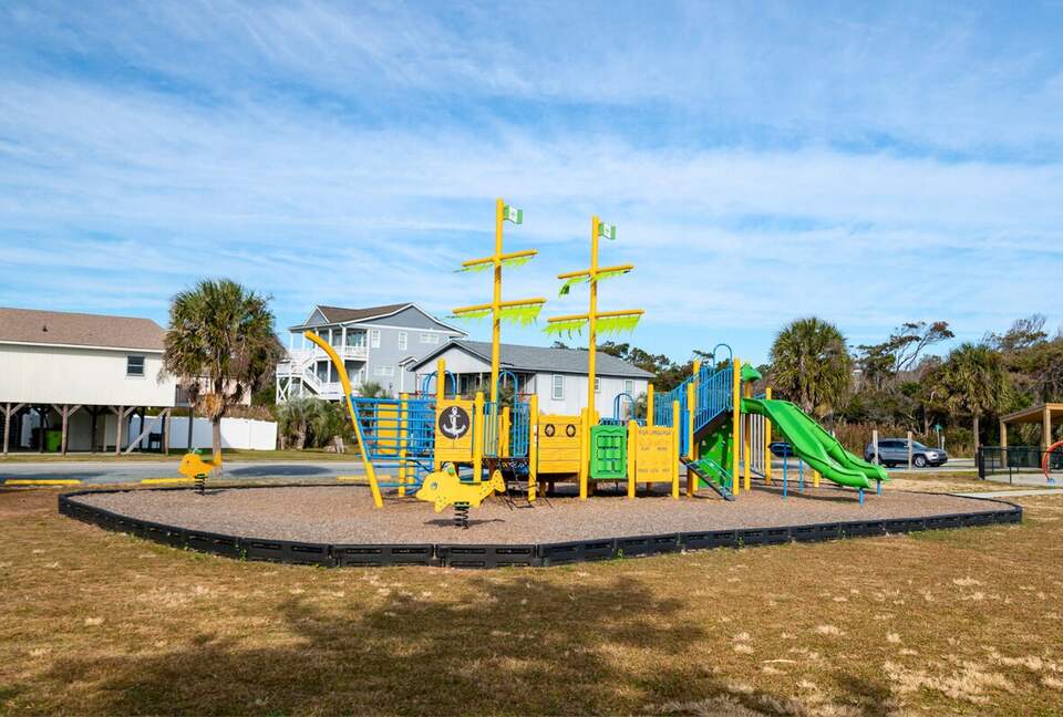 Oak Island Beach & Pool Haven - Oak Island, North Carolina