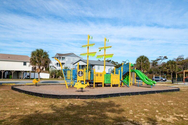 Oak Island Beach & Pool Haven - Oak Island, North Carolina