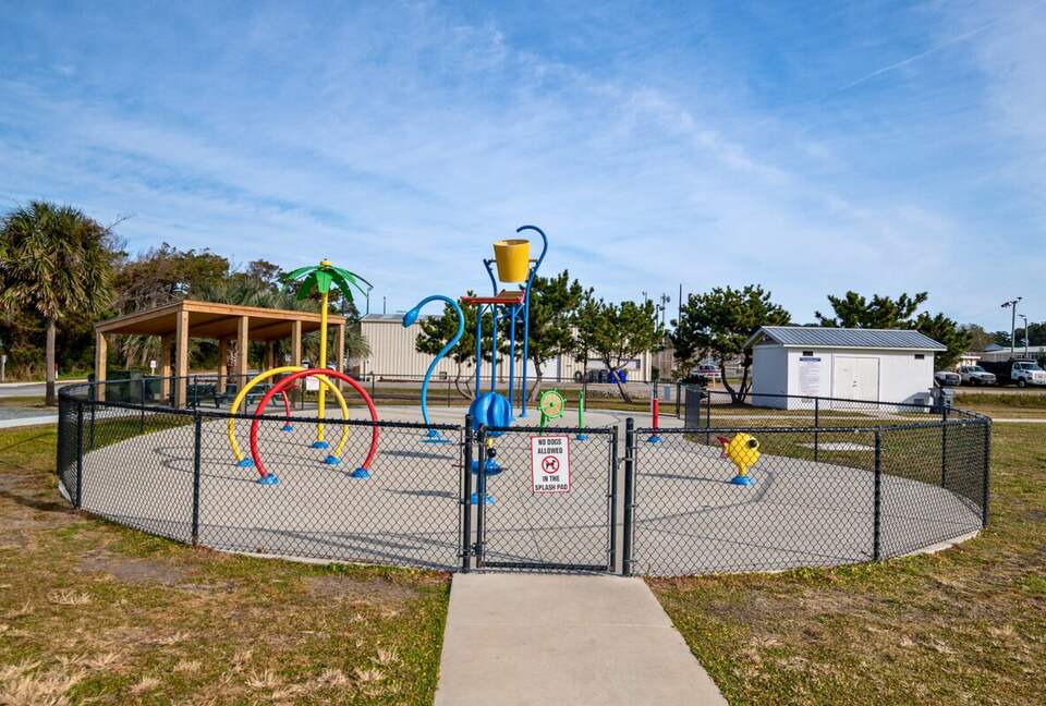 Oak Island Beach & Pool Haven - Oak Island, North Carolina