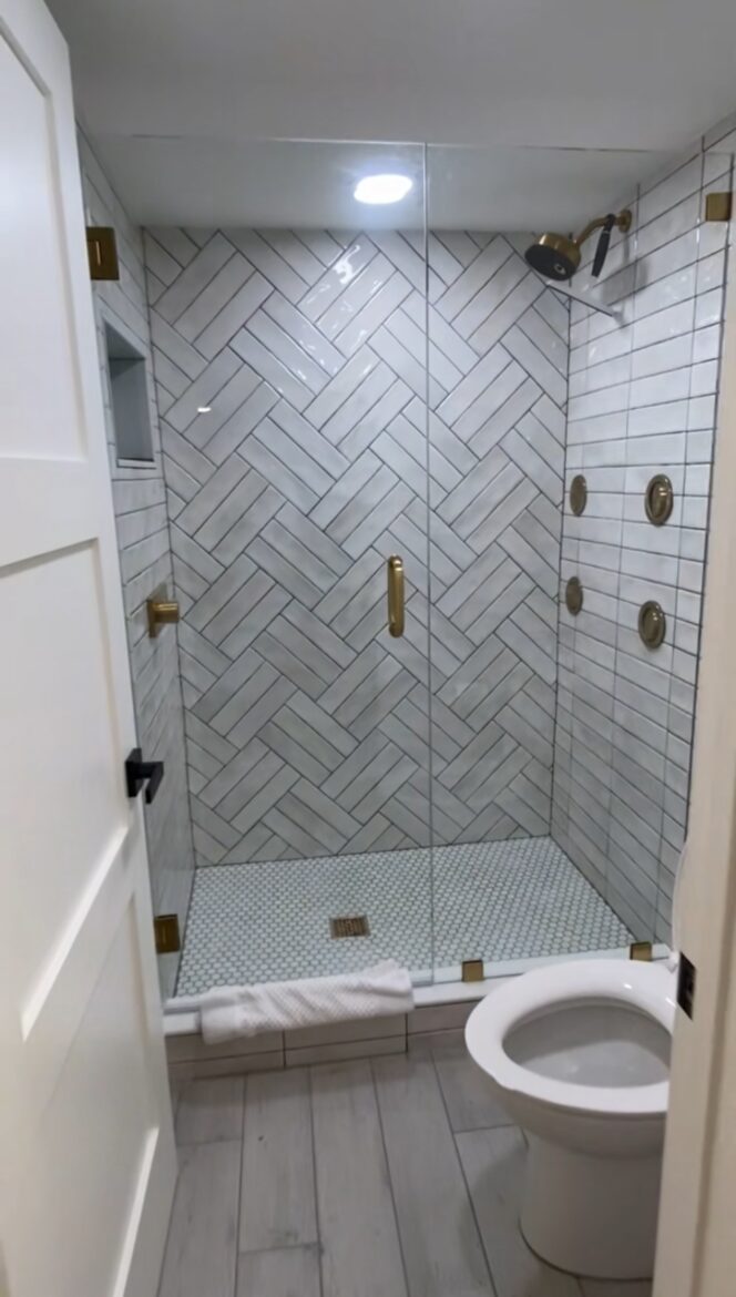 Modern Intracoastal Haven in North Palm Beach - North Palm Beach, Florida