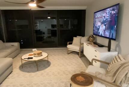 Modern Intracoastal Haven in North Palm Beach - North Palm Beach, Florida