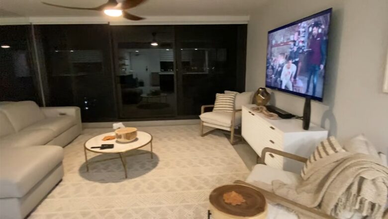 Modern Intracoastal Haven in North Palm Beach - North Palm Beach, Florida