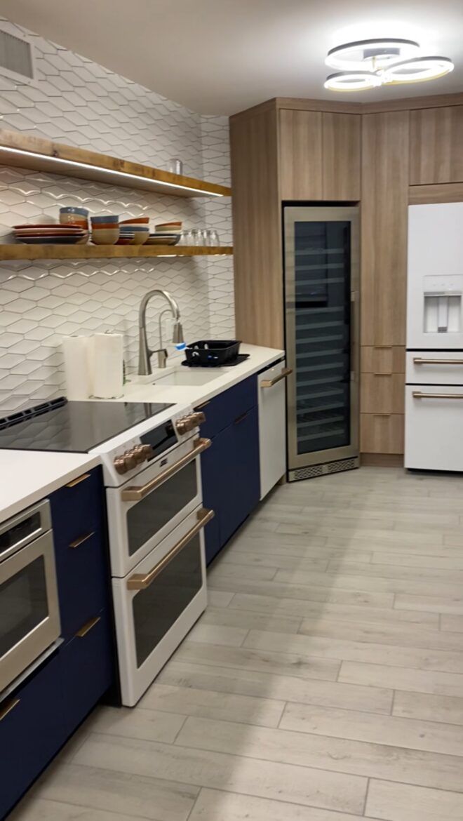 Modern Intracoastal Haven in North Palm Beach - North Palm Beach, Florida