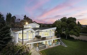 Lakefront Getaway - Garden City, Utah