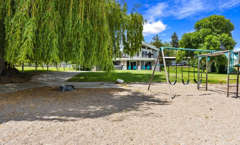 Lakefront Getaway - Garden City, Utah