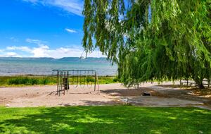 Lakefront Getaway - Garden City, Utah