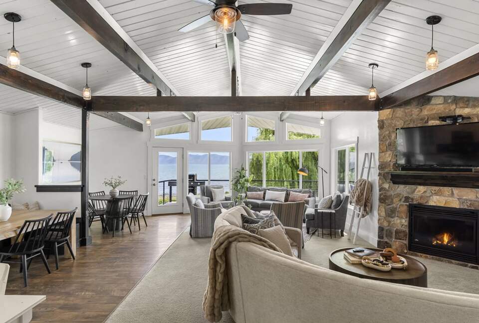 Lakefront Getaway - Garden City, Utah