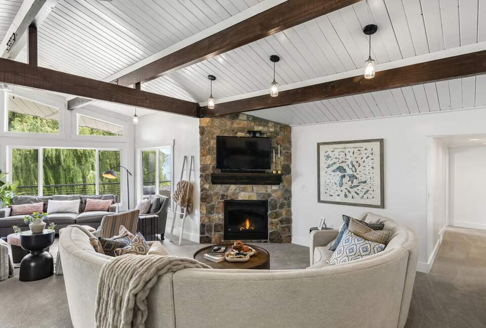 Lakefront Getaway - Garden City, Utah