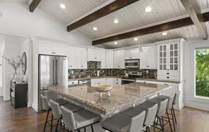 Lakefront Getaway - Garden City, Utah