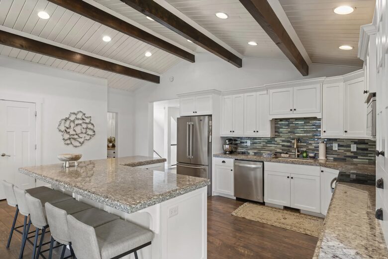 Lakefront Getaway - Garden City, Utah