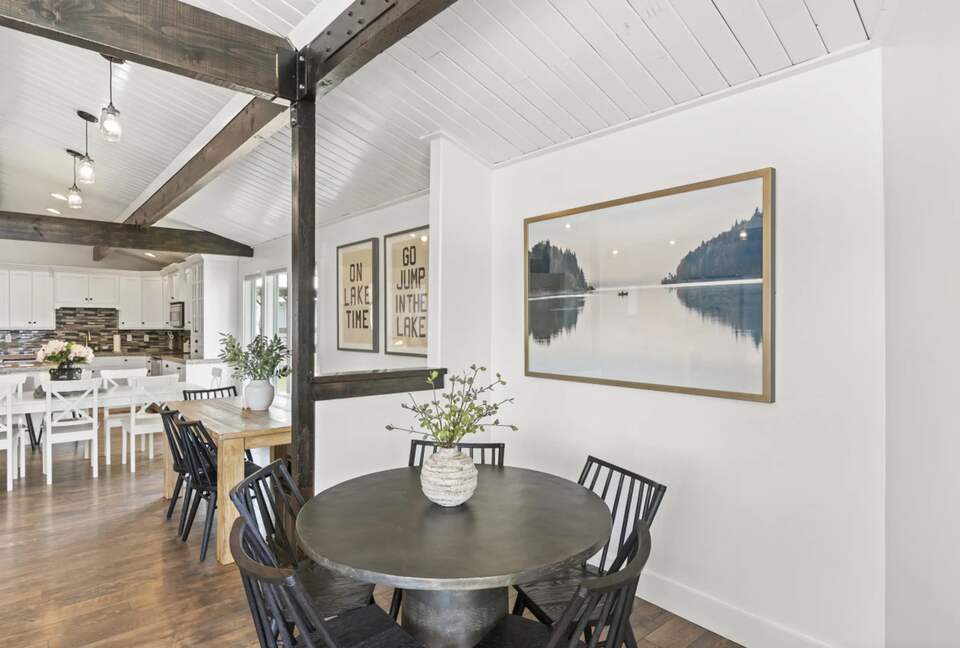 Lakefront Getaway - Garden City, Utah