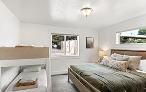 Lakefront Getaway - Garden City, Utah