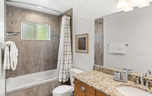 Lakefront Getaway - Garden City, Utah