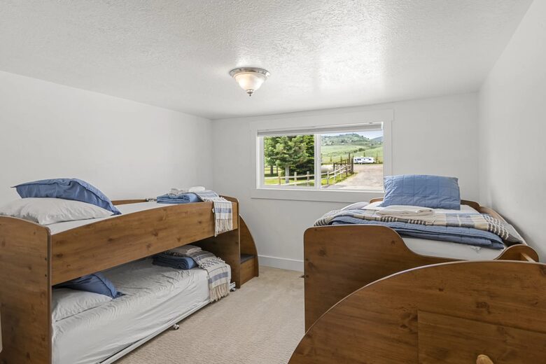 Lakefront Getaway - Garden City, Utah