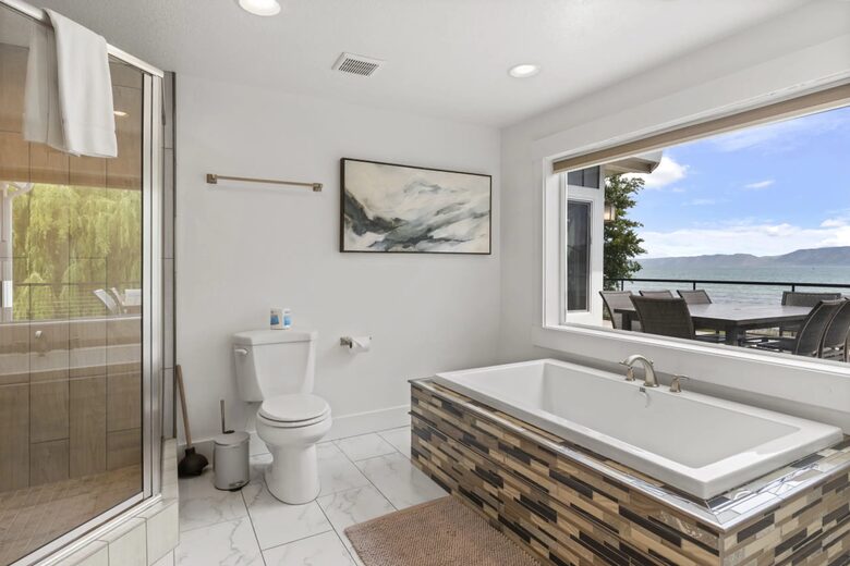 Lakefront Getaway - Garden City, Utah