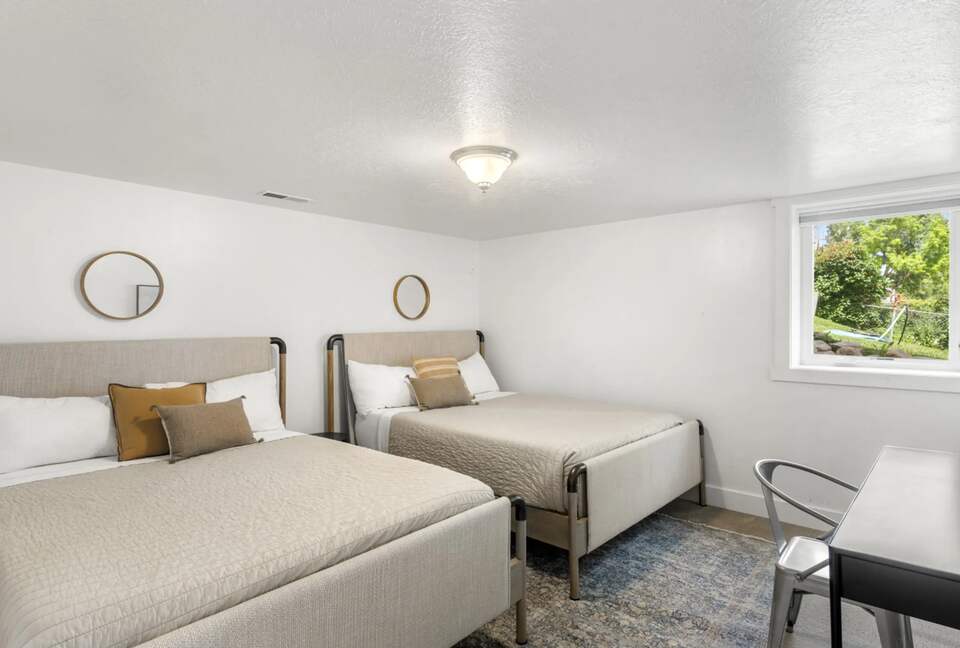 Lakefront Getaway - Garden City, Utah