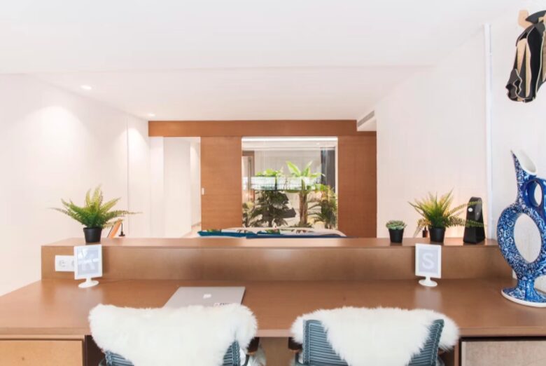 Spacious Two-Level Retreat in Central Barcelona - Barcelona, Spain