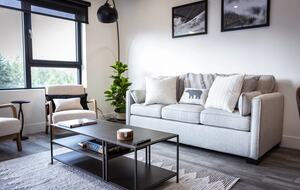 Revelstoke Mountain View Penthouse - Revelstoke, Canada