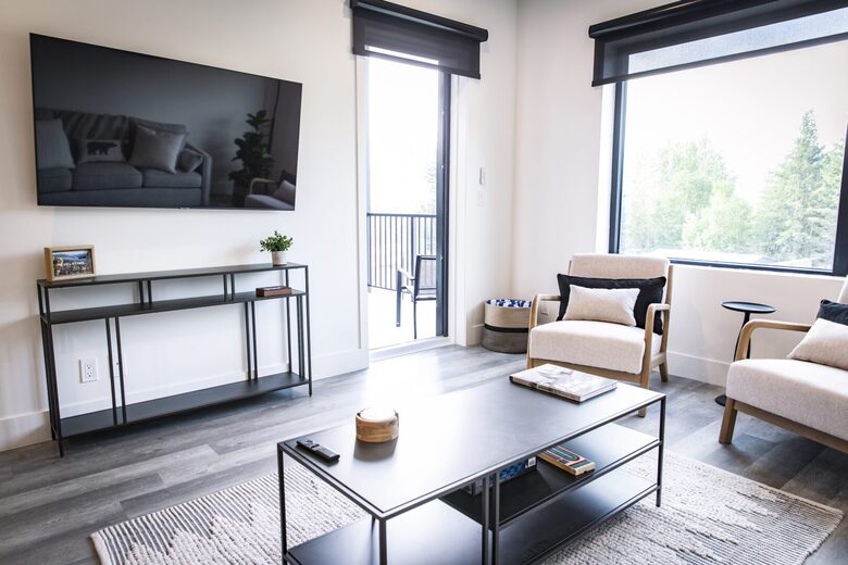 Revelstoke Mountain View Penthouse - Revelstoke, Canada