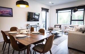 Revelstoke Mountain View Penthouse - Revelstoke, Canada