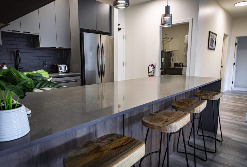 Revelstoke Mountain View Penthouse - Revelstoke, Canada