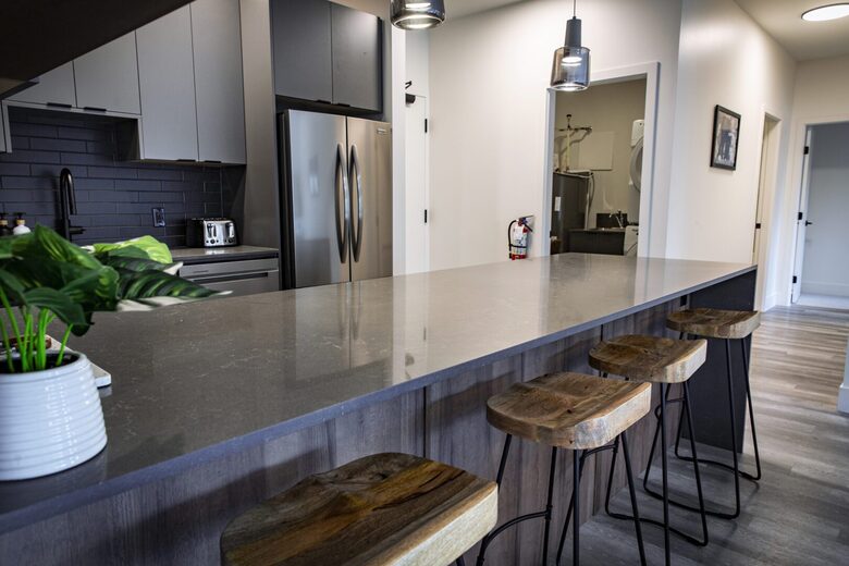 Revelstoke Mountain View Penthouse - Revelstoke, Canada