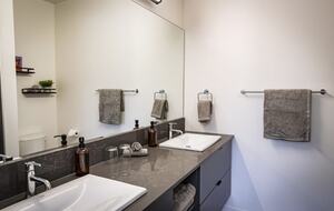 Revelstoke Mountain View Penthouse - Revelstoke, Canada