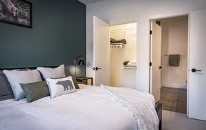 Revelstoke Mountain View Penthouse - Revelstoke, Canada