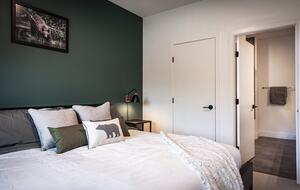 Revelstoke Mountain View Penthouse - Revelstoke, Canada