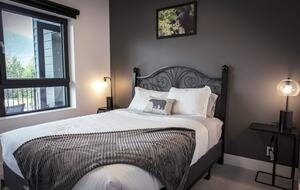 Revelstoke Mountain View Penthouse - Revelstoke, Canada