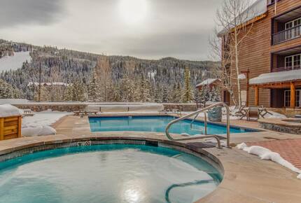 Top-Floor Mountain Retreat in River Run Village - Keystone, Colorado