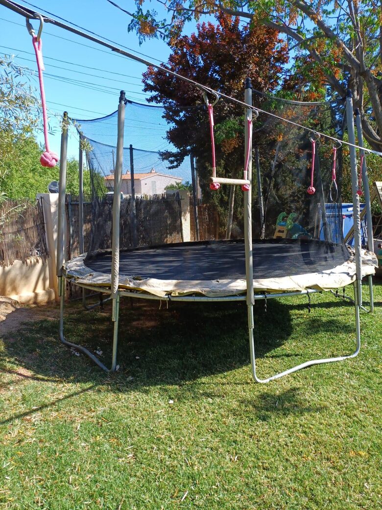 Exquisite Balearic Villa with Lush Gardens & Elevated Amenities - Calvià, Mallorca, Spain