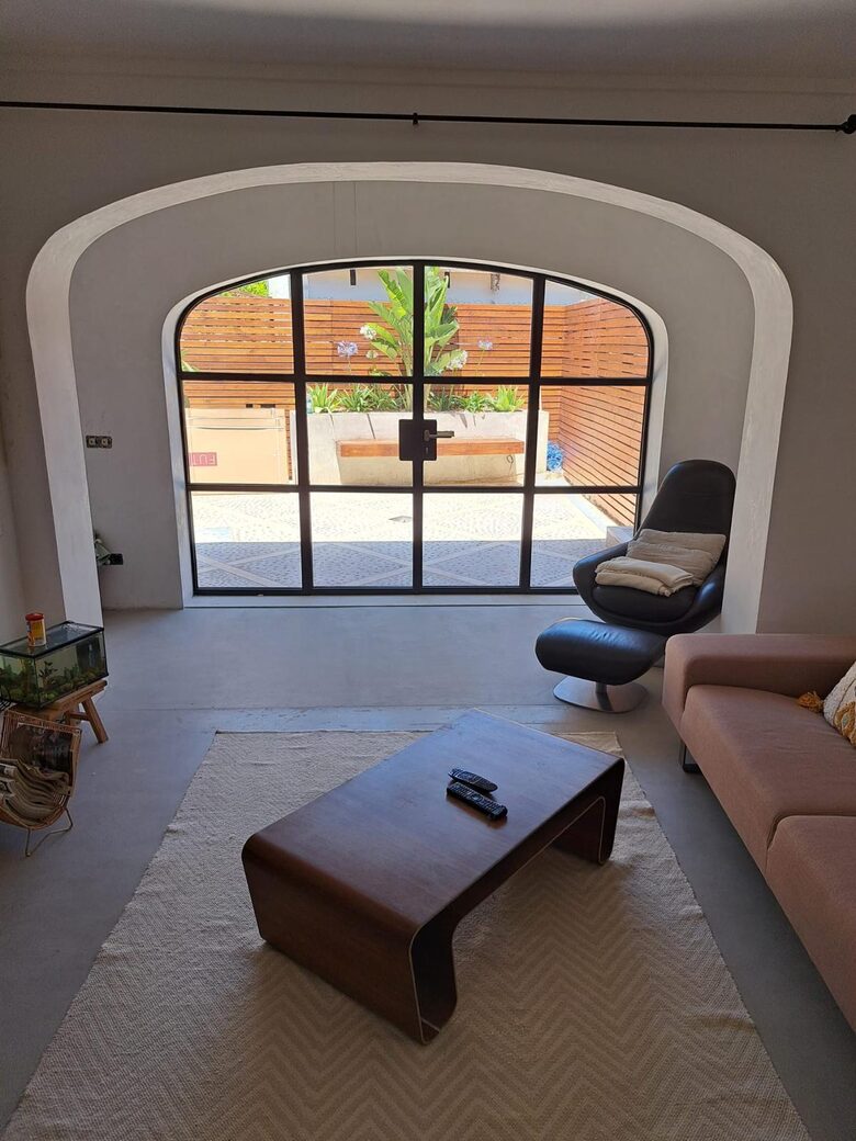 Exquisite Balearic Villa with Lush Gardens & Elevated Amenities - Calvià, Mallorca, Spain