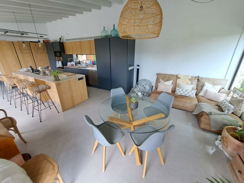 Exquisite Balearic Villa with Lush Gardens & Elevated Amenities - Calvià, Mallorca, Spain