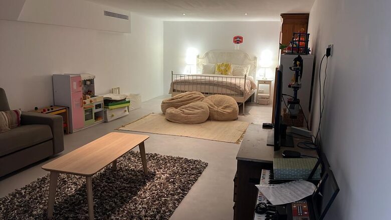 Exquisite Balearic Villa with Lush Gardens & Elevated Amenities - Calvià, Mallorca, Spain