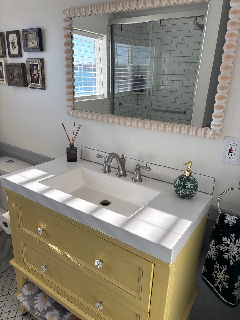 Sylvan Lakefront Heritage Retreat - Rome City, Indiana