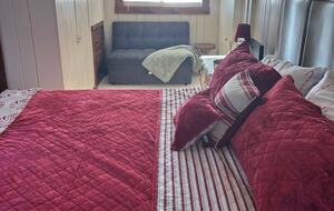 Sylvan Lakefront Heritage Retreat - Rome City, Indiana