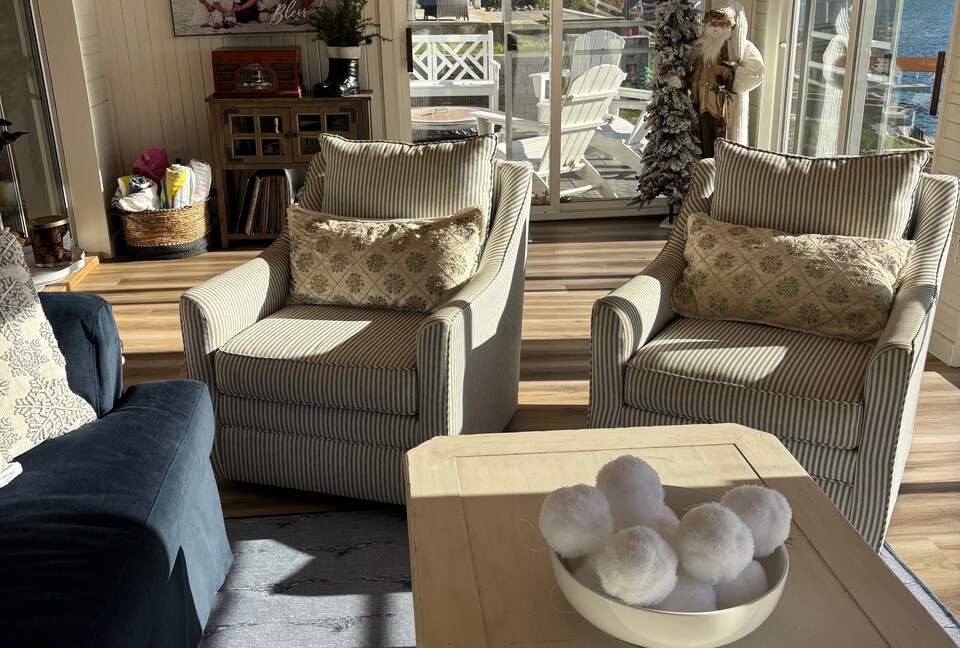 Sylvan Lakefront Heritage Retreat - Rome City, Indiana