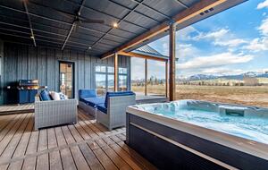 Luxury Mountain Retreat with Panoramic Teton Views - Tetonia, Idaho