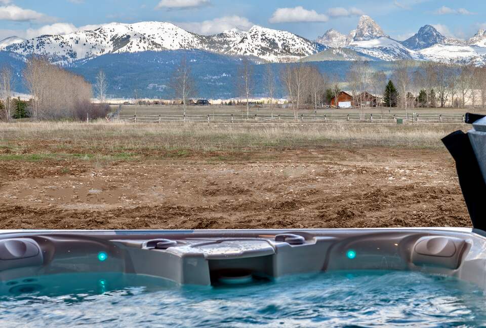 Luxury Mountain Retreat with Panoramic Teton Views - Tetonia, Idaho