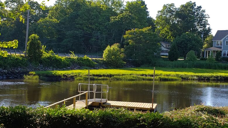 Adorable New England Beach Cottage on the Connecticut Shoreline - Westbrook, Connecticut