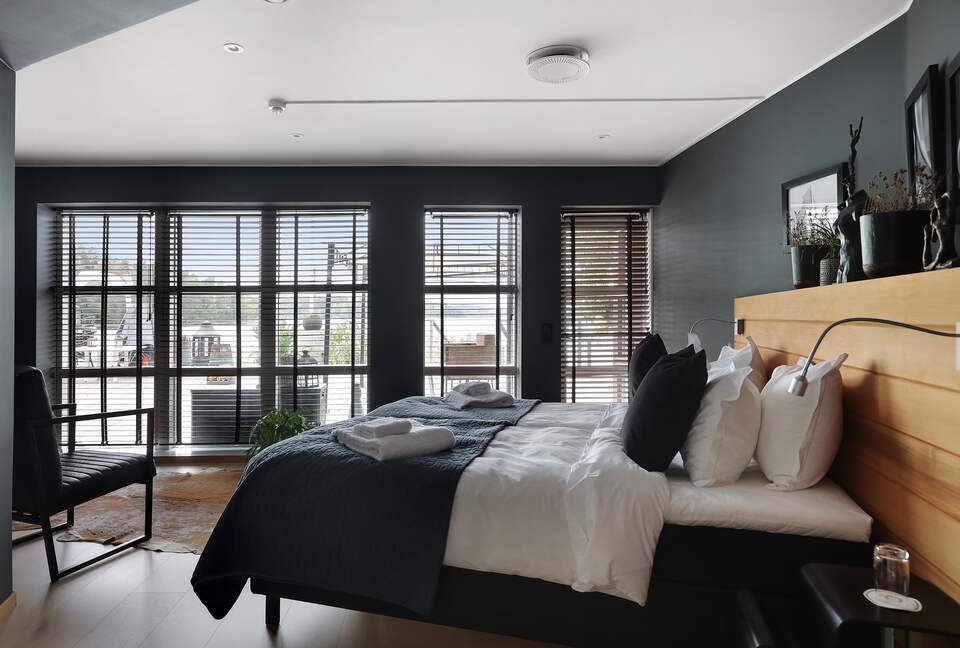 World-Class Villa Embraced by the Stockholm Archipelago - Värmdö, Sweden