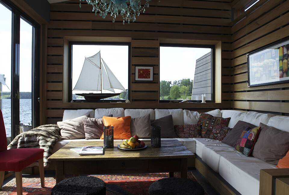 World-Class Villa Embraced by the Stockholm Archipelago - Värmdö, Sweden