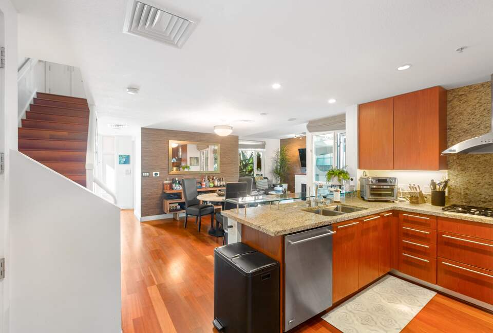 Pacific Highway Modern Escape - San Diego, California