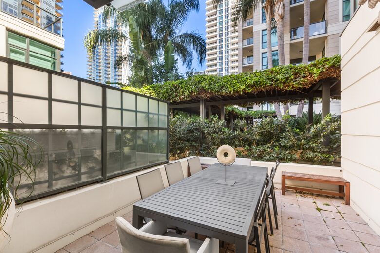 Pacific Highway Modern Escape - San Diego, California