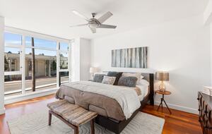 Pacific Highway Modern Escape - San Diego, California