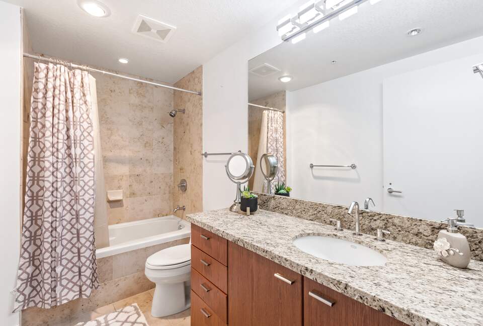 Pacific Highway Modern Escape - San Diego, California